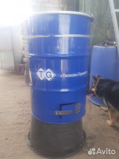 Продаю бочку. Выс. 870, диам. 570, с крыш 200 лит