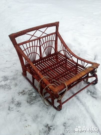 Продам санки для двойни