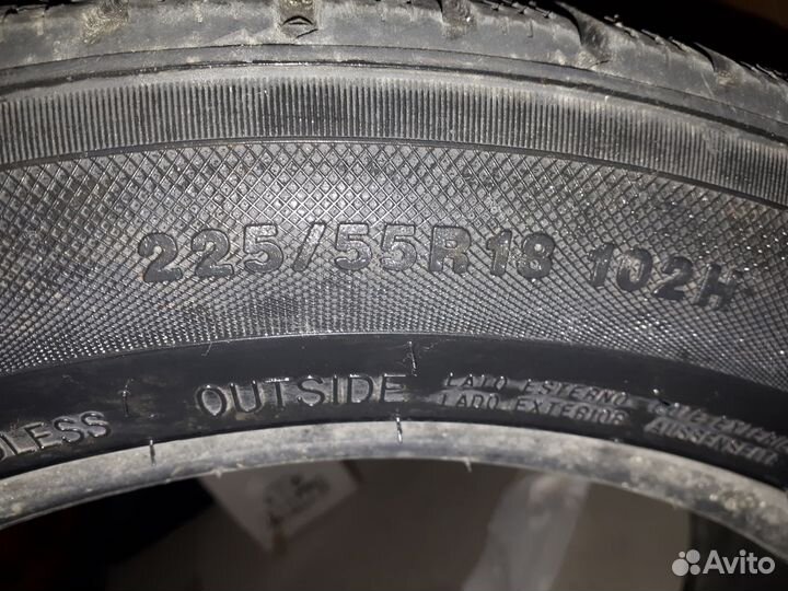 Kumho I'Zen RV Asymmetric 225/55 R18 102H
