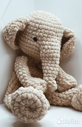 Слон Вязаная игрушка обнимашка