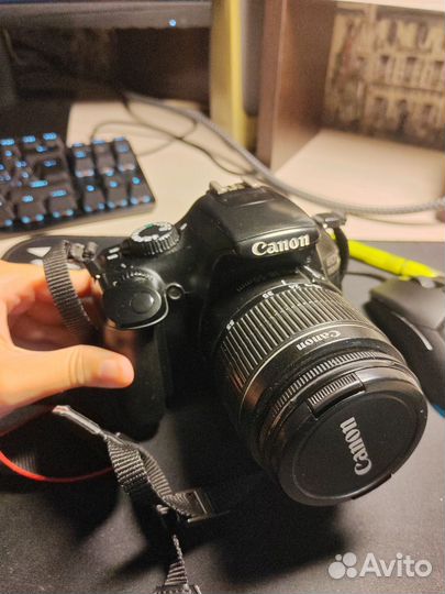 Зеркальный фотоаппарат canon 1100d Kit 18-55