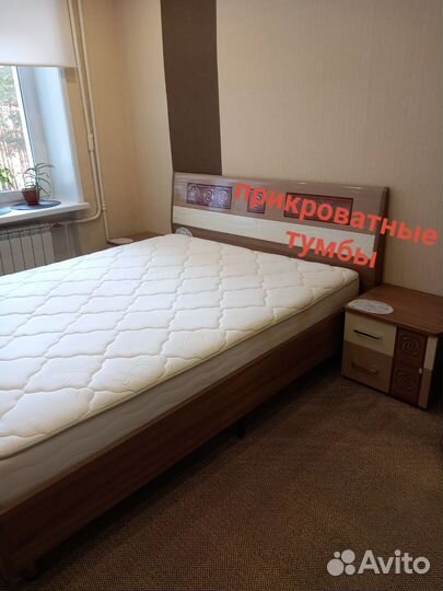 Продам спальный гарнитур бу