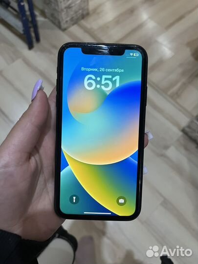 Телефон iPhone хр