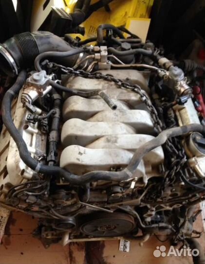Двигатель в разборе BVJ на Ауди А8 Д3