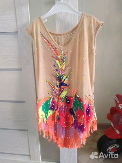 Гимнастический купальник