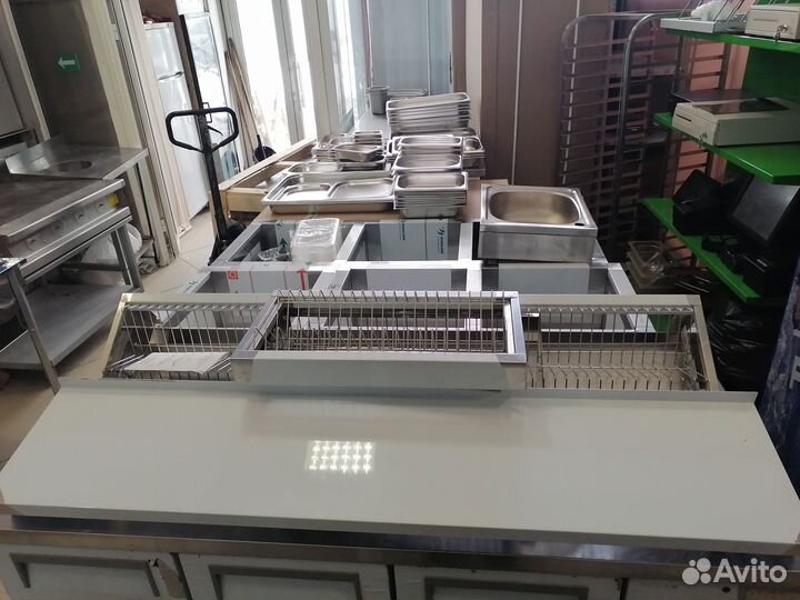 Полка кухонная для тарелок