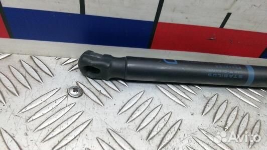 Амортизатор 3-5 двери mazda 3 1 (HBR14OU01)