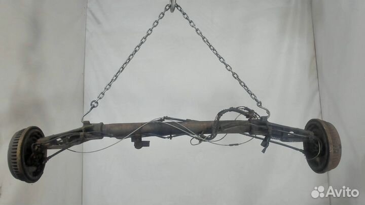 Балка подвески задняя Chrysler Town-Country, 1996