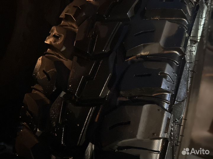 Kumho Road Venture MT71 205/80 R16 B