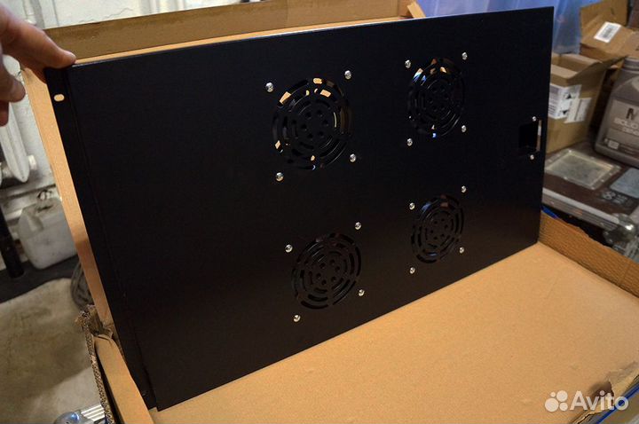 Вентиляторный модуль Cabeus tray-100-BK