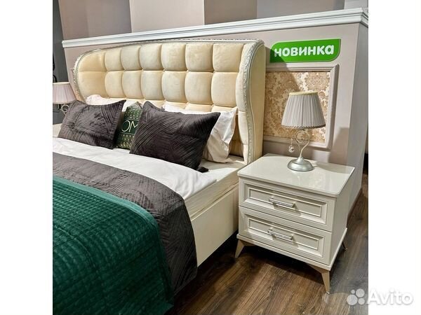 Спальный гарнитур