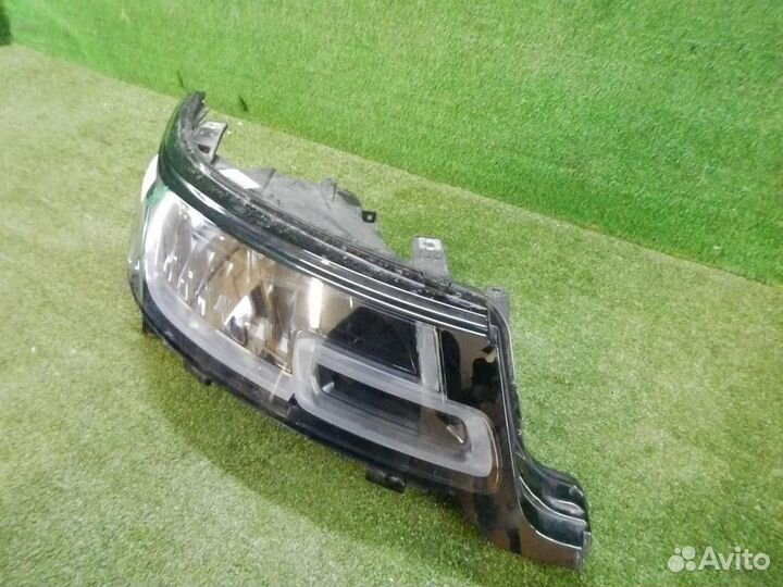Фара правая Land Rover Range Rover Sport