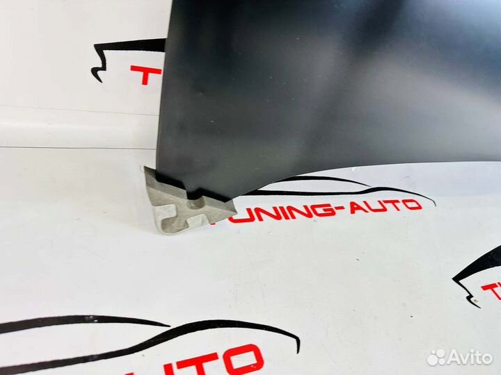 Капот Toyota Land Cruiser Prado 150 D5596