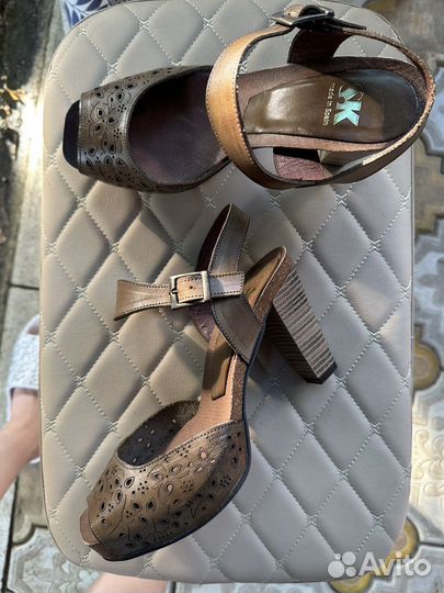 Босоножки женские 39 размер натуральная кожа