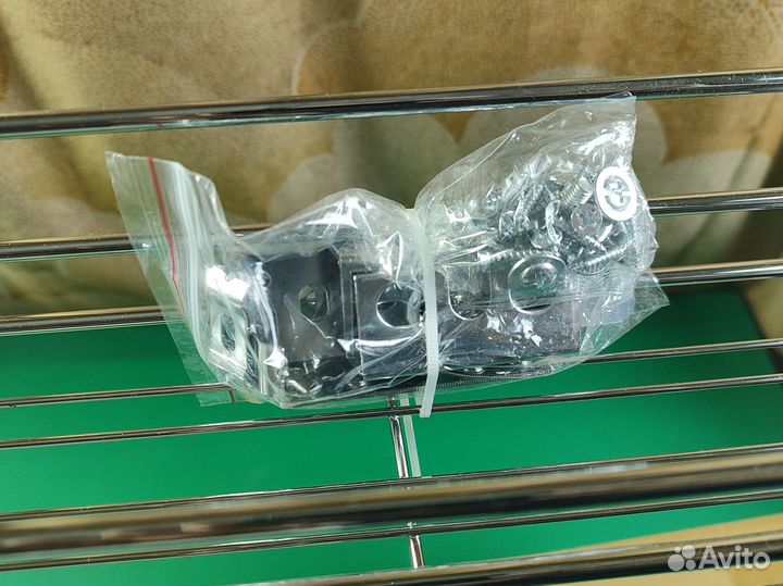 Бутылочница направляющие скр.монт. с доводчиком