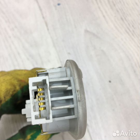 Плафон Подсветка фонарь салона Renault scenic 2