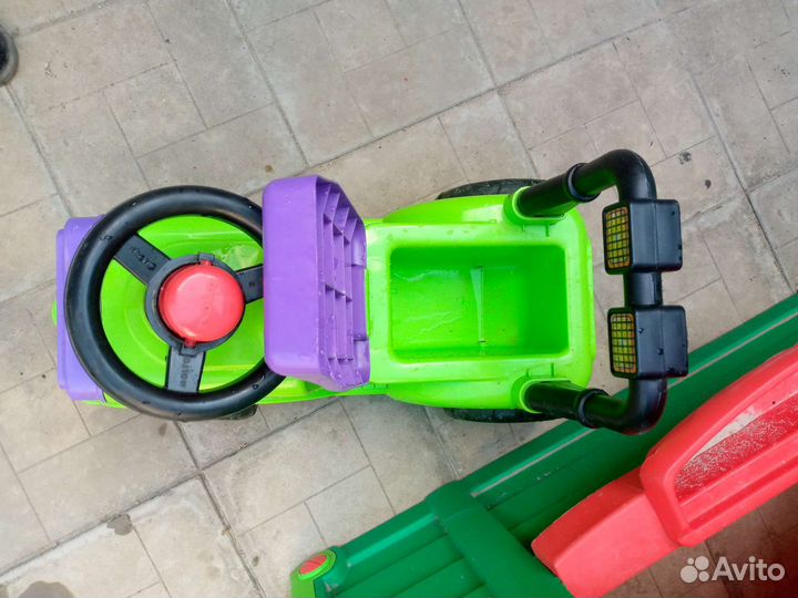 Машинка-каталка baby tractor