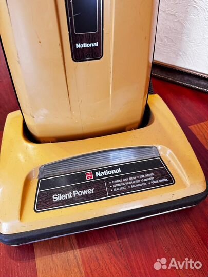 Пылесос National ретро