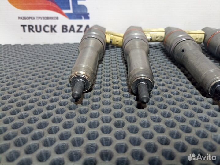 Комплект форсунок топливных Daf XF106