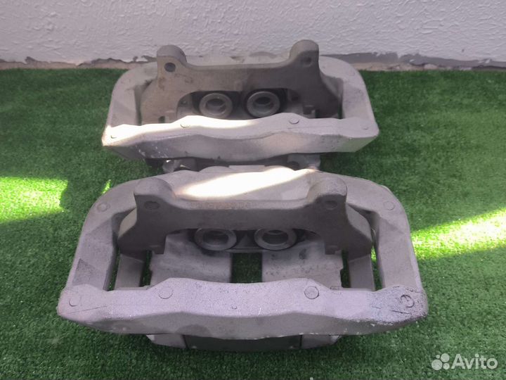 Комплект суппортов Audi 356мм