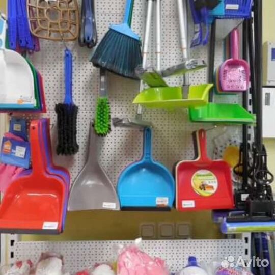 Магазину Хоз.товары требуется продавец.Знание пк