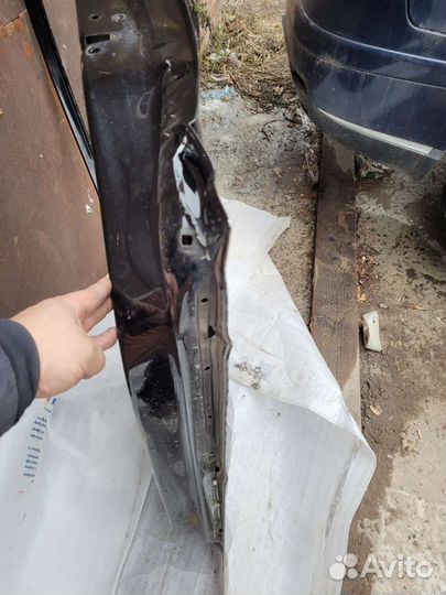 Skoda rapid дверь правая