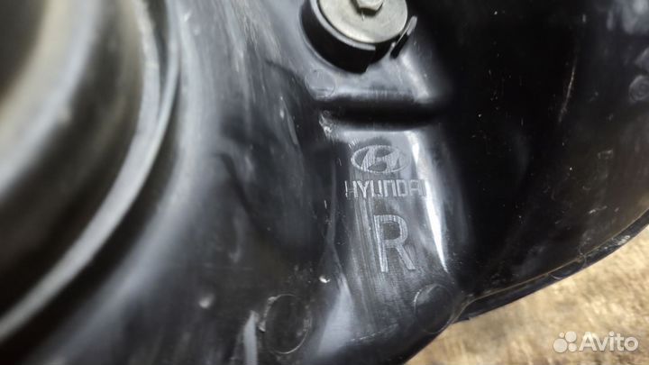 Фара правая оригинал Hyundai Matrix 1