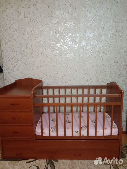 Детская кровать-трансформер