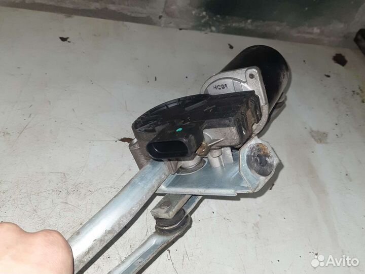 Трапеция стеклоочистителя дворников mazda 3 bk