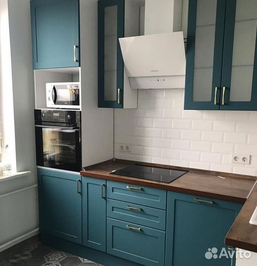 Кухонные гарнитуры