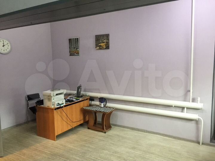 Торговая площадь, 65 м²