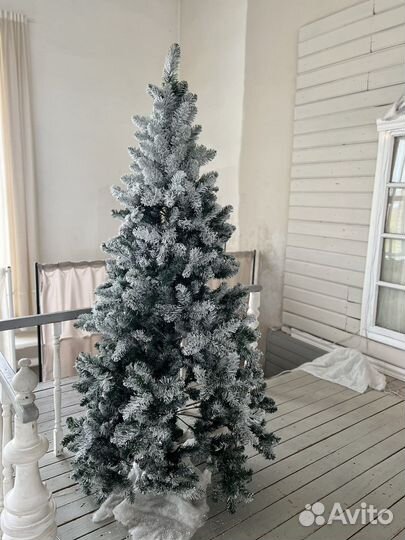 Елка заснеженная искусственная 220 см