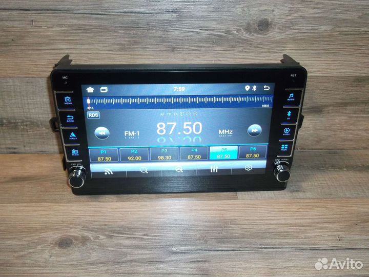 Магнитола Toyota Auris Android физические кнопки