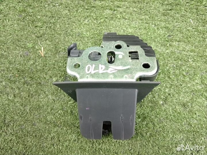 Замок крышки багажника Audi A3 8P Q3 A5 8T A4 B8 8