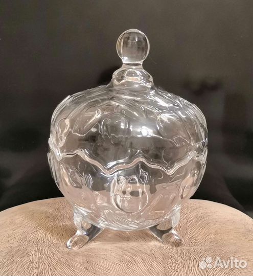 Конфетница, ваза