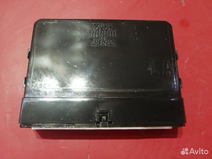 Блок управления дверьми передний левый Lexus Ls