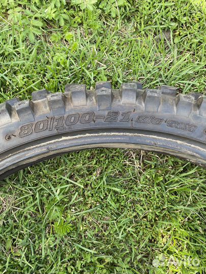 Резина 80/100-21 на мотоцикл