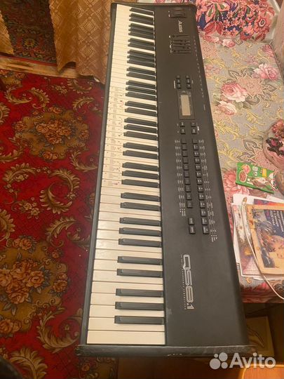 Синтезатор