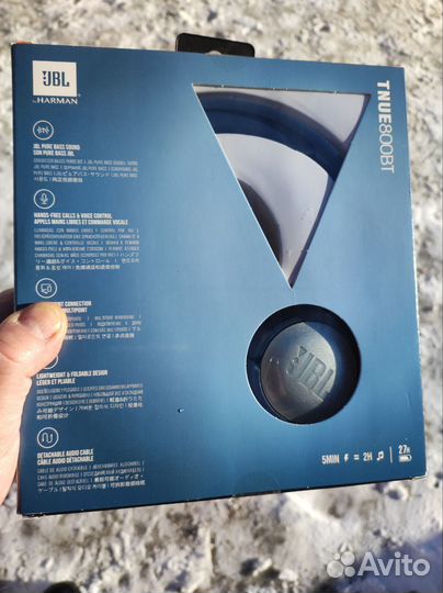 Беспроводные наушники JBL новые