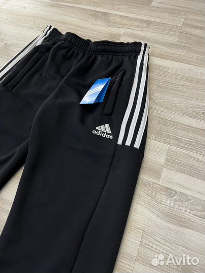 Спортивные штаны adidas теплые флис