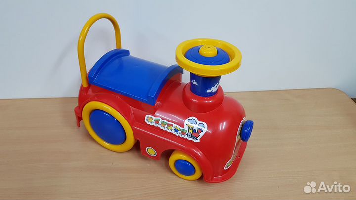 Машина каталка экспресс улыбка нордпласт (новая)