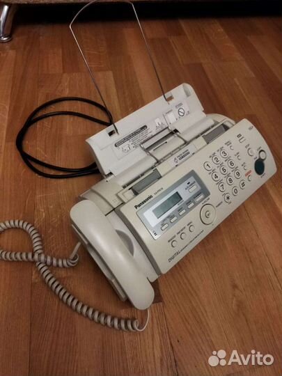 Факс телефон Panasonic KX-fp218ru