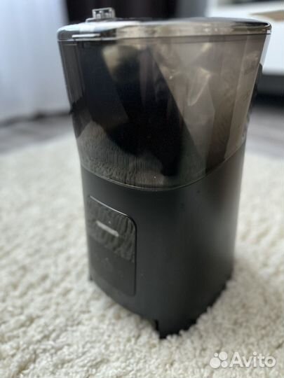 Автоматическая кормушка для животных