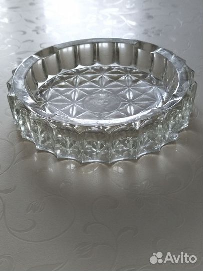 Хрустальная пепельница