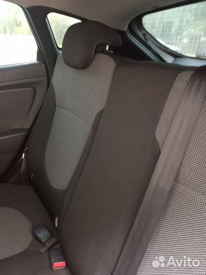 Hyundai Solaris 1.4 AT, 2013, 109 000 км