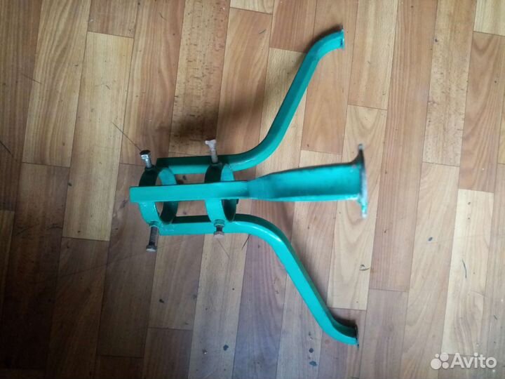 Тренога для ёлки или зонта