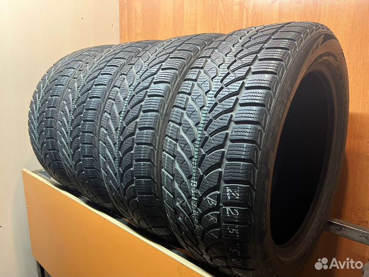 Bridgestone Blizzak LM-32 225/50 R17