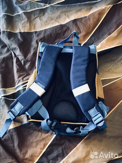 Школьный рюкзак