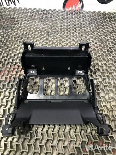 Подлокотник Honda HR-V