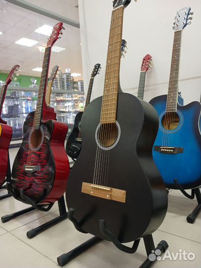 Гитара классическая